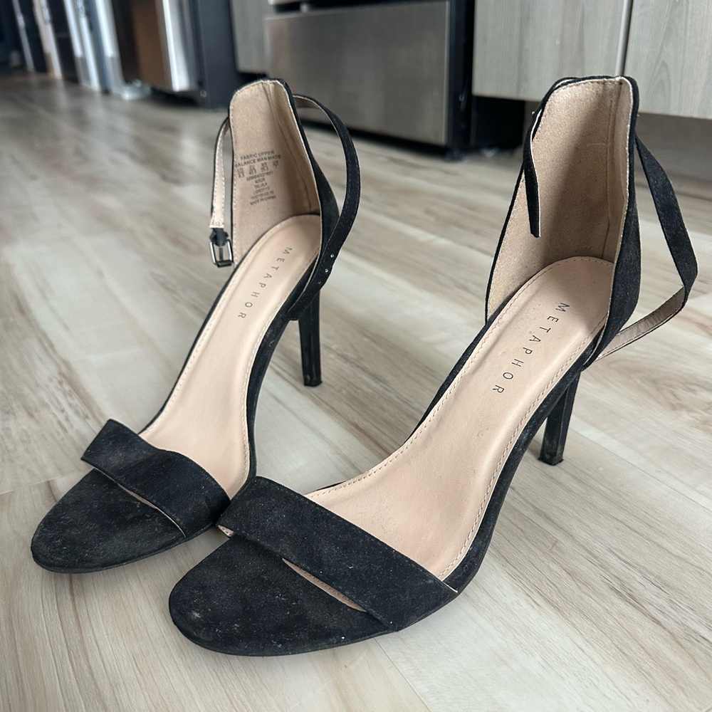 Metaphor Heels